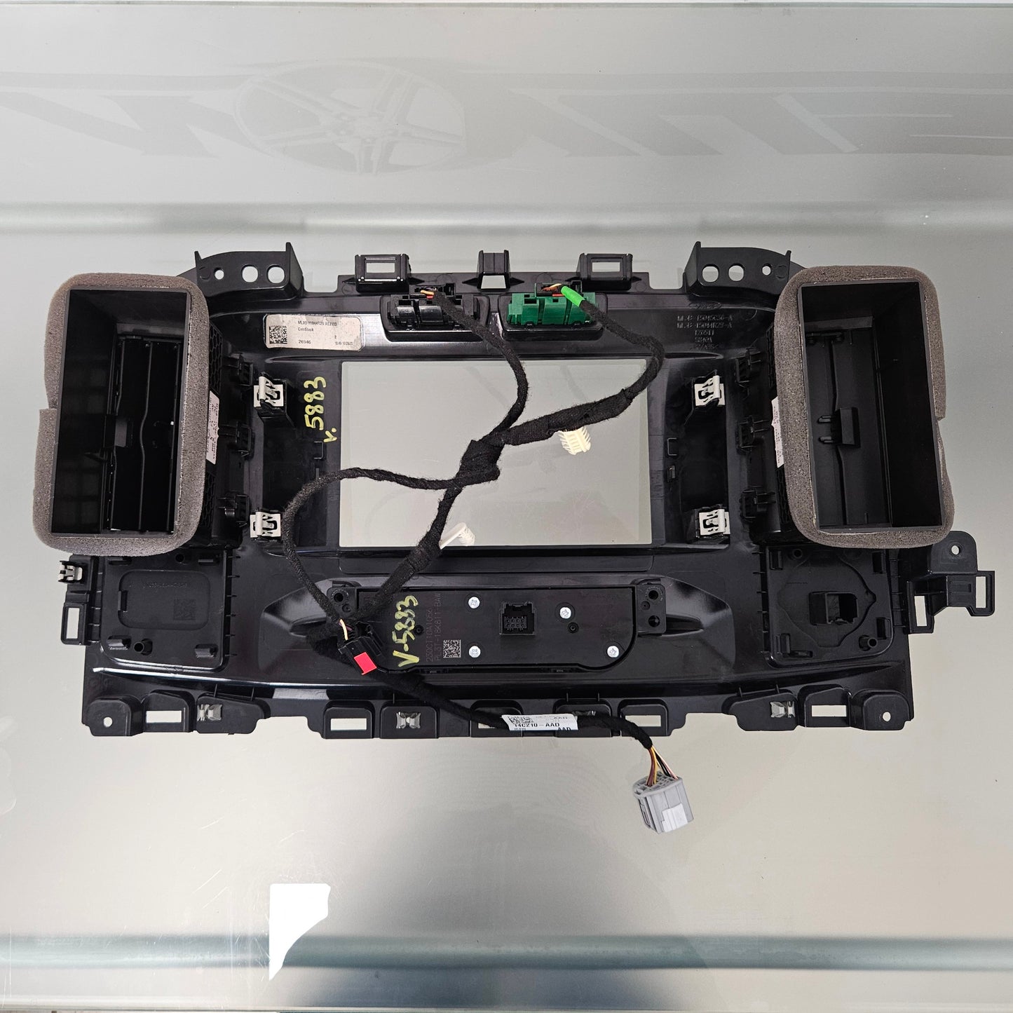 2021-2024 FORD F150 RADIO TEMPERATURE DASH BEZEL TRIM OEM ML3B-15044R29-A #3292