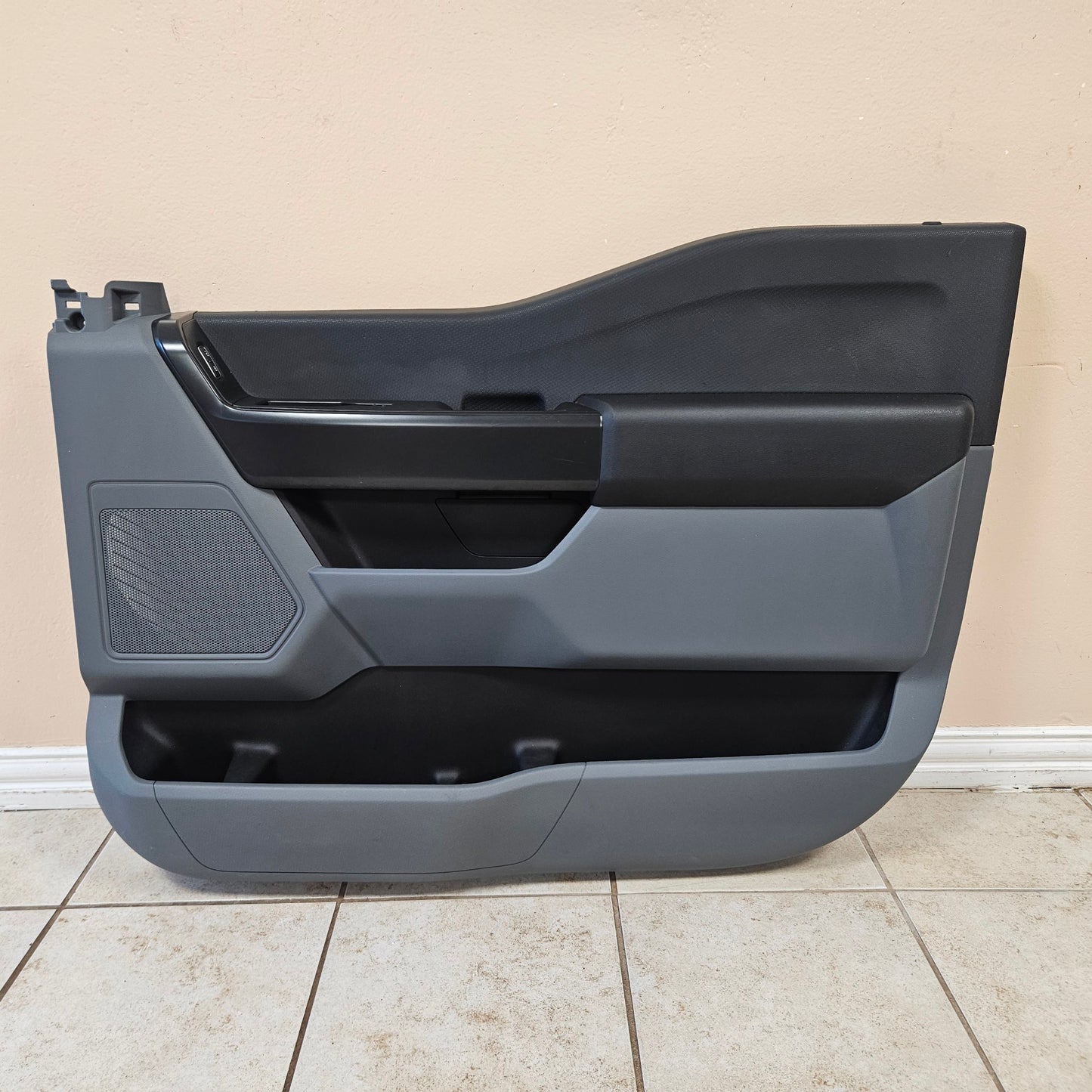 2021-2025 FORD F150 FRONT DOOR PANELS DRIVER PASSENGER LEFT RIGHT GRAY #3325