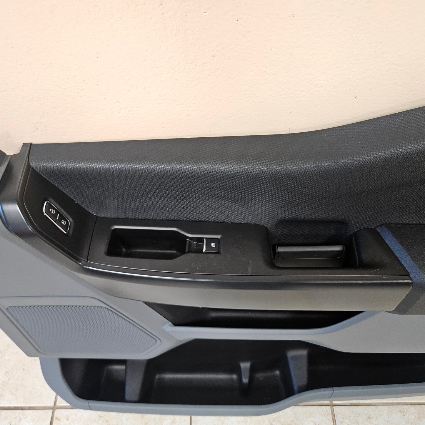 2021-2025 FORD F150 FRONT DOOR PANELS DRIVER PASSENGER LEFT RIGHT GRAY #3325
