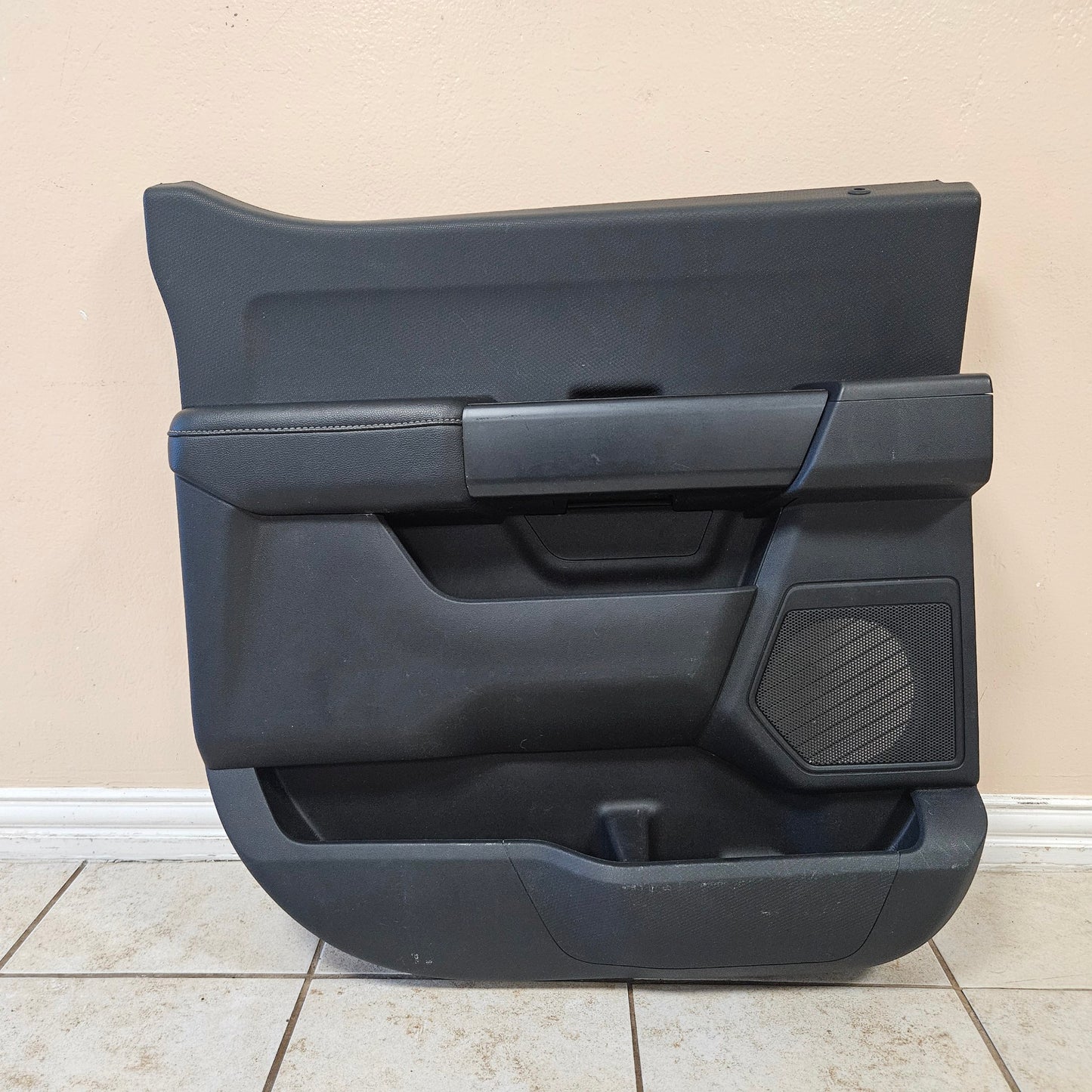 OEM 2021-2024 FORD F150 XLT DRIVER LEFT REAR BLACK DOOR PANEL TRIM #3328