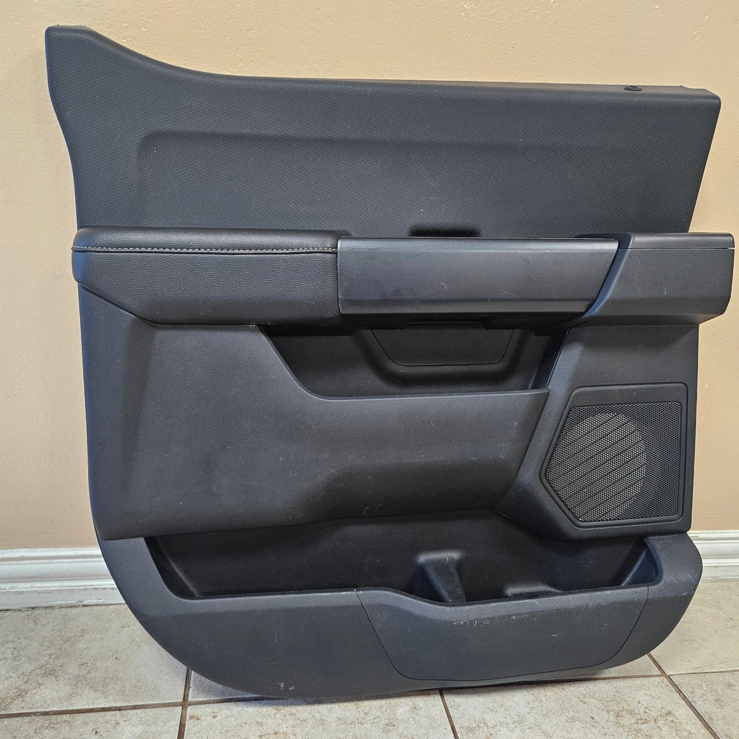 OEM 2021-2024 FORD F150 XLT DRIVER LEFT REAR BLACK DOOR PANEL TRIM #3328