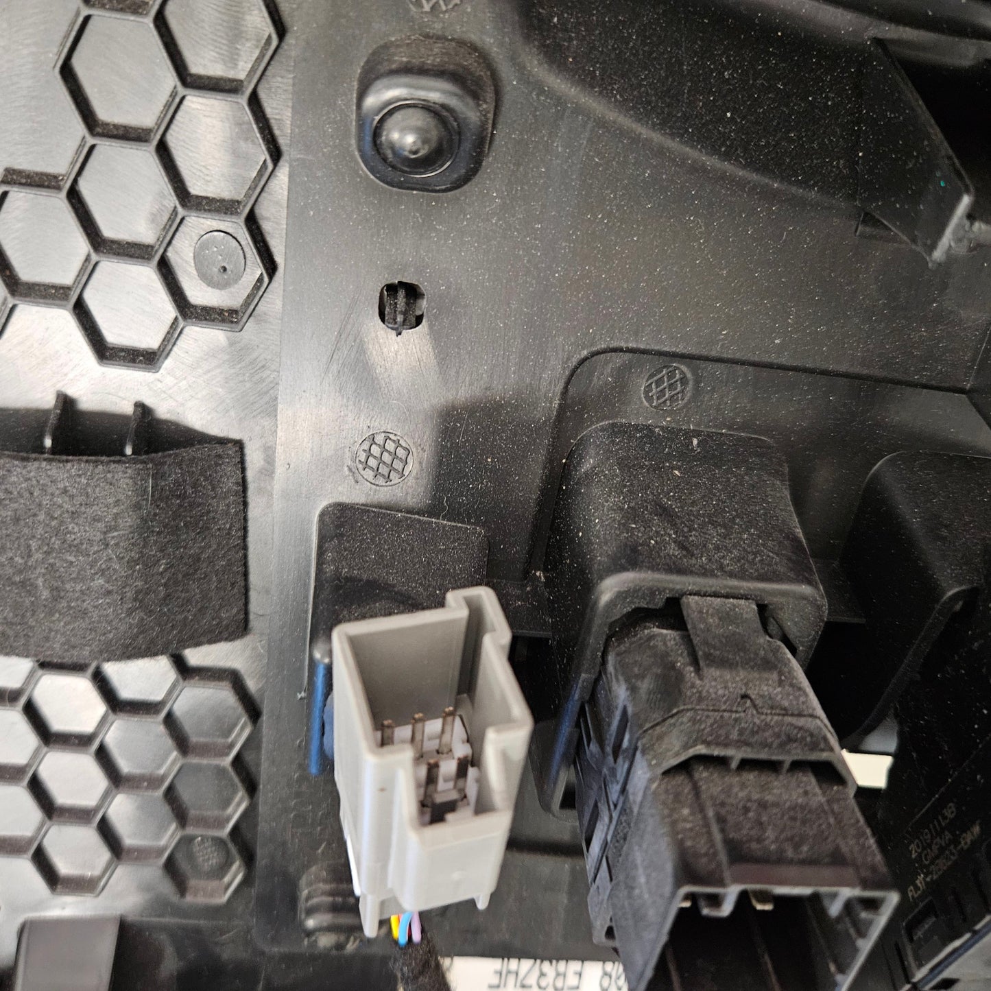 2018 FORD F150 DASH DRIVER KNEE LOWER PANEL TRIM LOWER PANEL JL3B15044F08 #3554