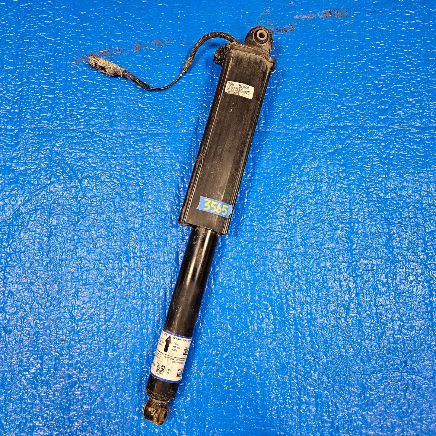 2021-2025 FORD F150 REAR CONTINUOUSLY CONTROL DAMPING SHOCK ABSORBER STRUT #3565