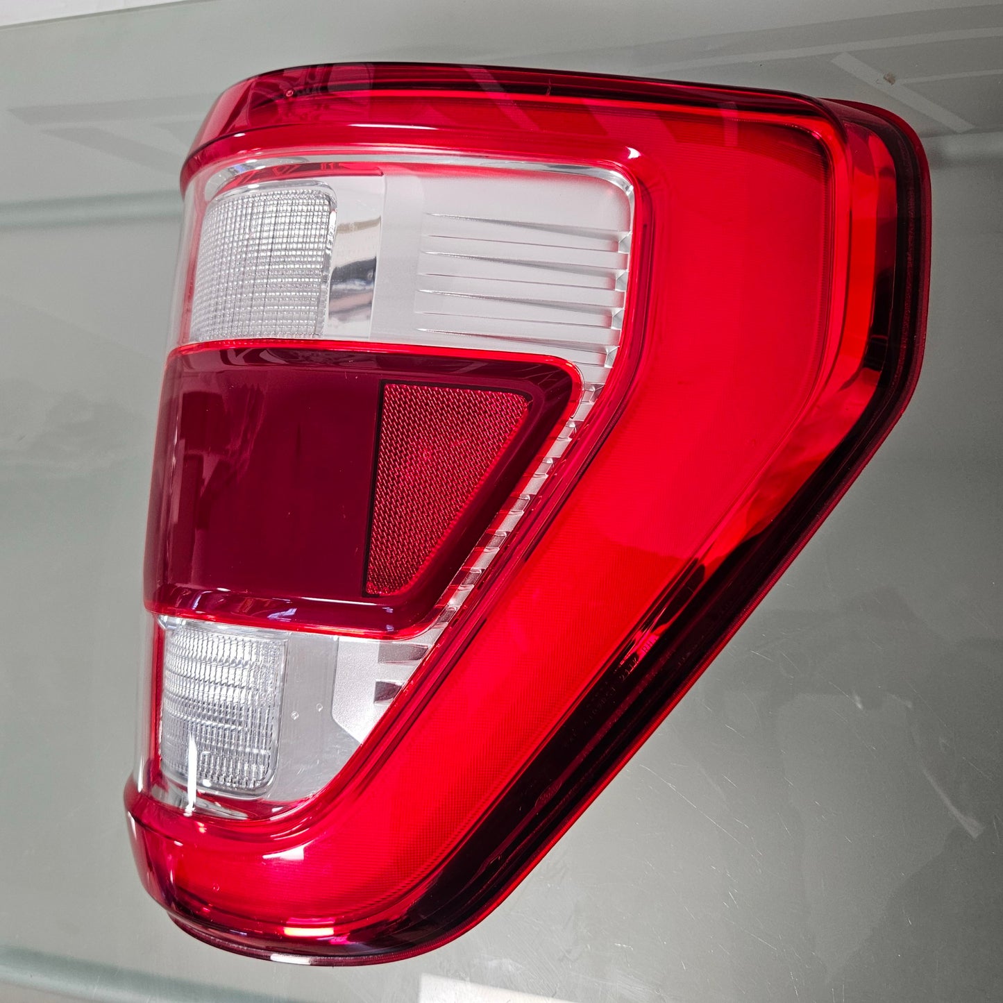 21 22 23 FORD F150 TAIL LIGHT LED RIGHT PASSENGER BLIND SPOT ML3413B504 #3580