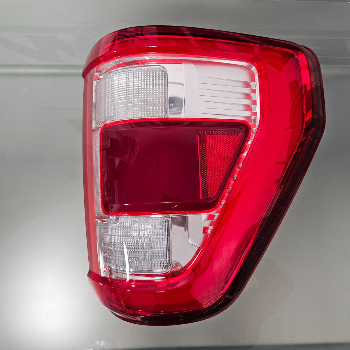 2021-2024 FORD F150 TAIL LIGHT LED RIGHT PASSENGER  BLIND SPOT LED #34420
