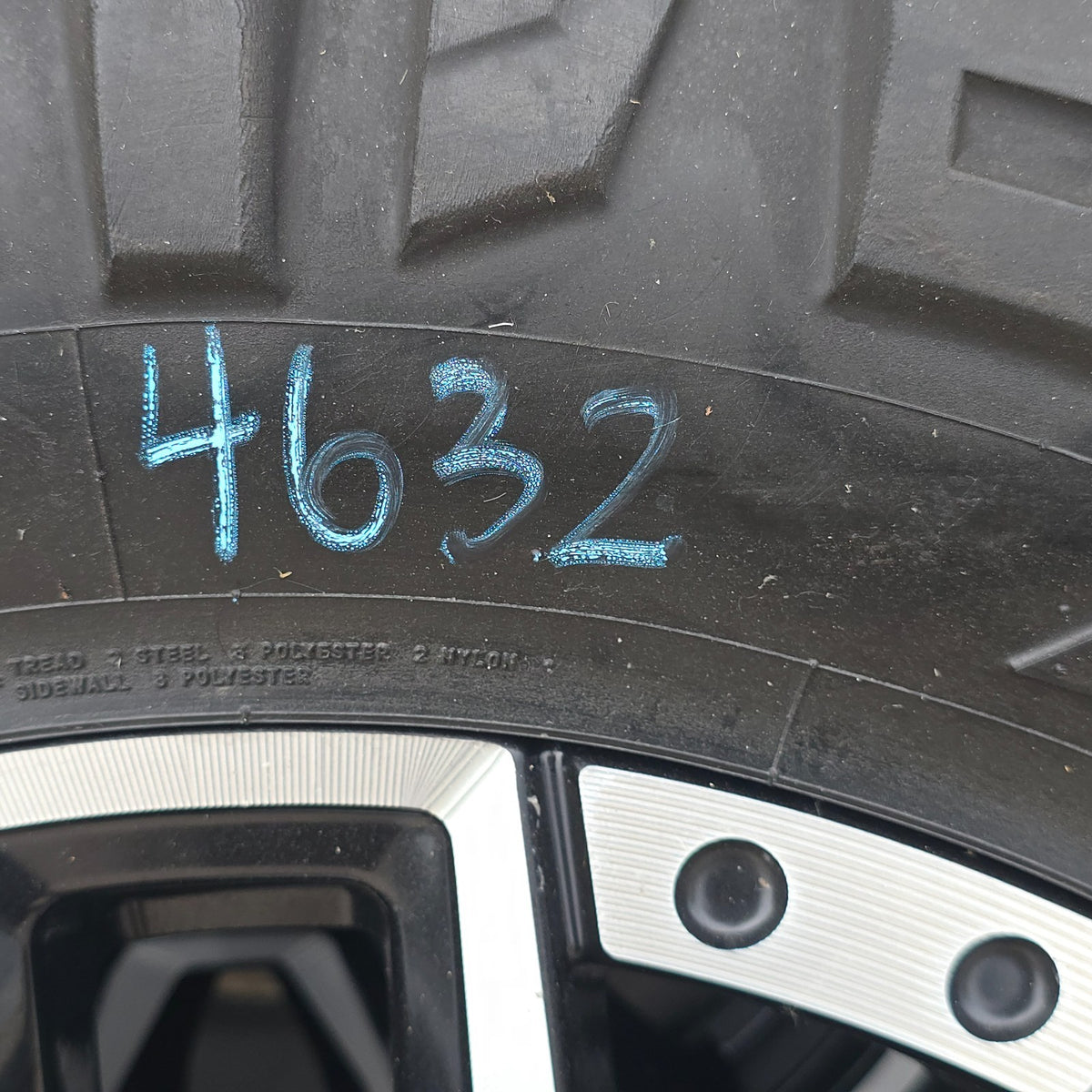 20” SIERRA DENALI 2500 3500 HD BLACK MACHINED WHEELS SQ9 TIRES #463218