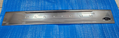 2017 2018 2019 FORD PLATINUM F250 F350 F450 TAILGATE APPLIQUE PANEL #37951