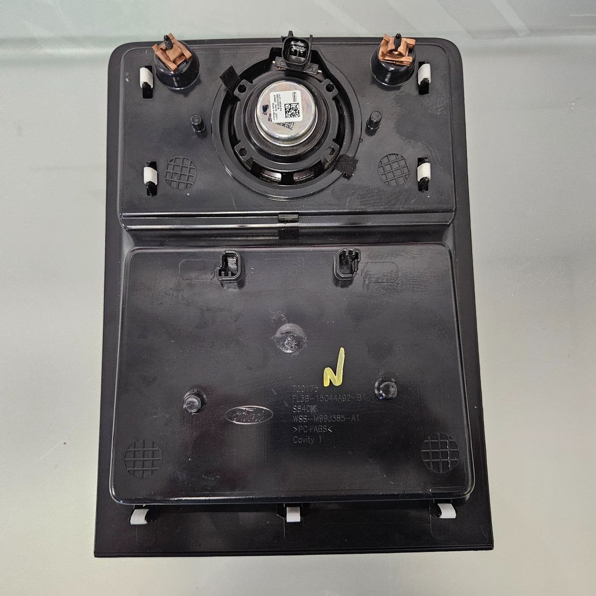 15 16 17 18 19 20 FORD F150 DASHBOARD TOP STORAGE TRAY SPEAKER COVER #38114