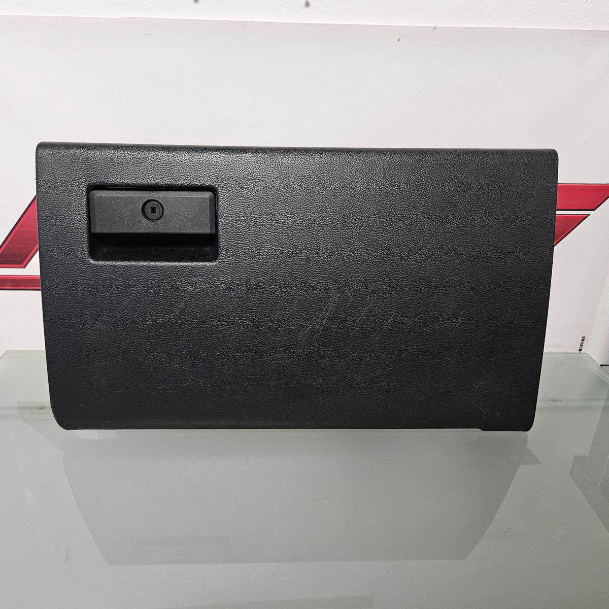 2017-2019 Ford F250 F350 Dashboard Glove Box Compartment KC3B-25060T10-BC #37870