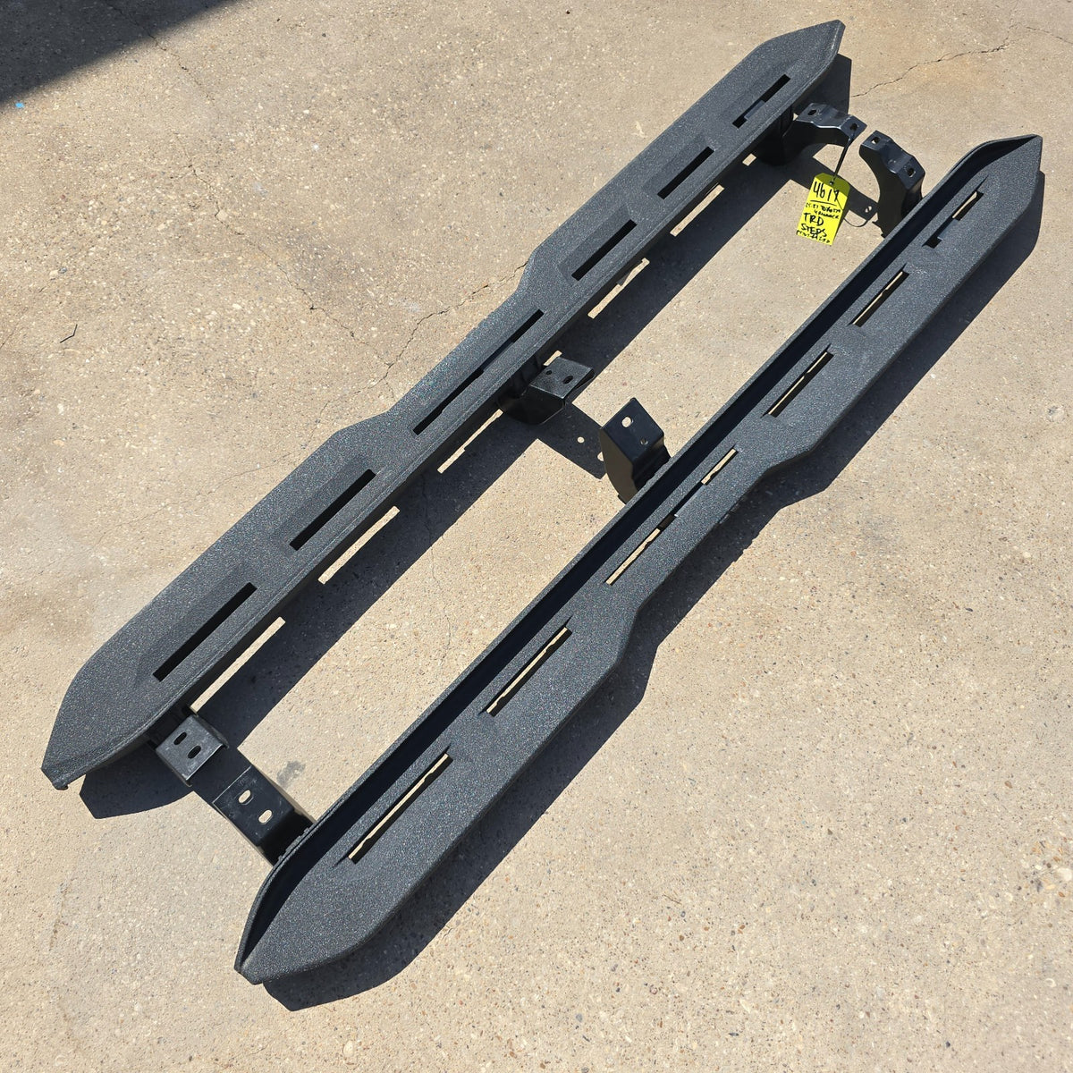 2025 2026 2027  TOYOTA 4RUNNER TRD ALUMINUM RUNNING BOARDS SIDE STEPS #46173