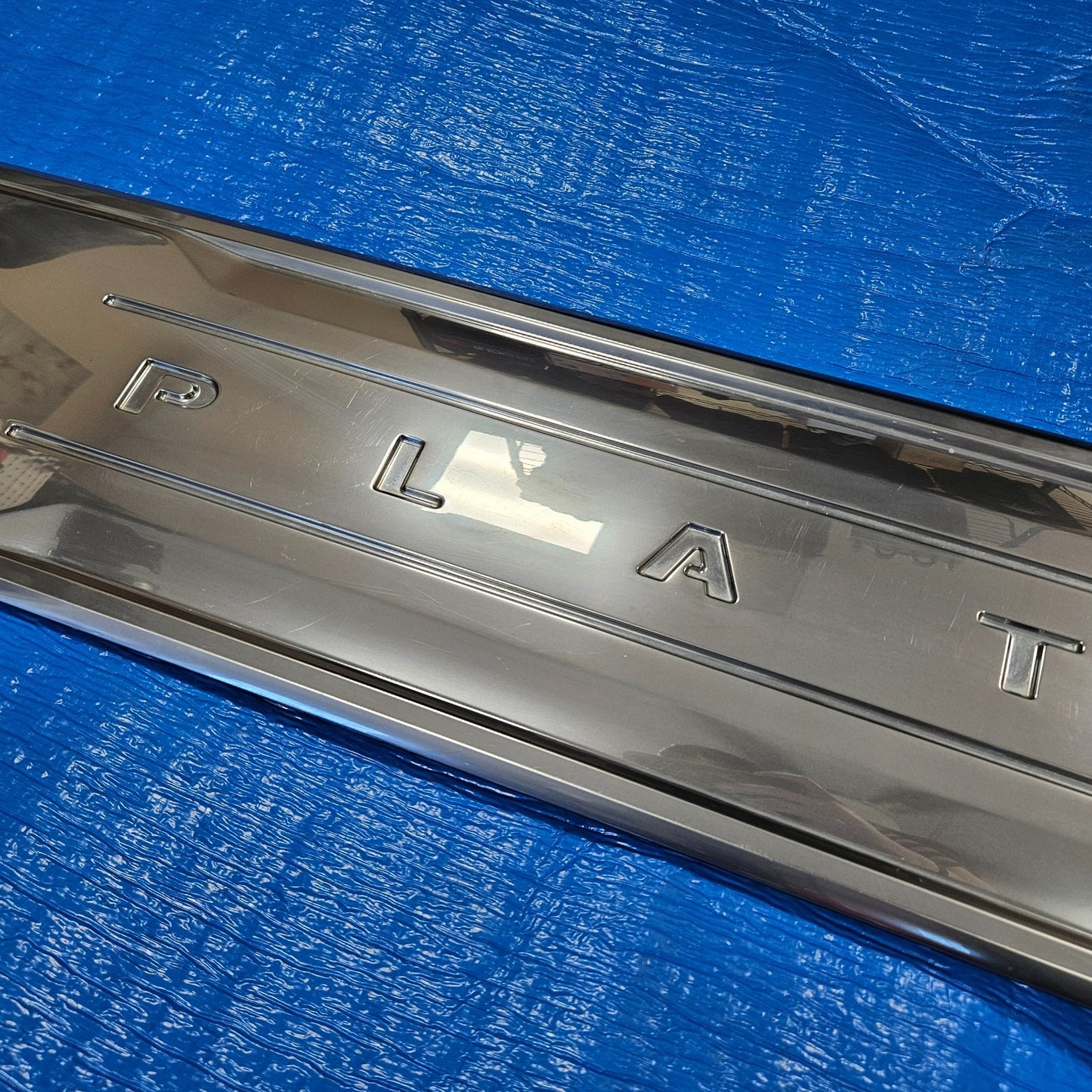 2017 2018 2019 FORD PLATINUM F250 F350 F450 TAILGATE APPLIQUE PANEL #37954
