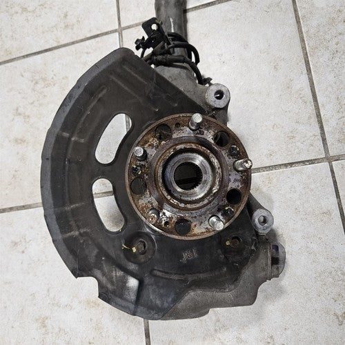 15-20 HYUNDAI GENESIS G80 AWD FRONT LEFT DRIVER SPINDLEKNUCKLE HUB #39325