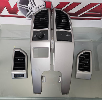 2015-2020 FORD F150 LARIAT DASH BEZEL AIR VENT TRIM OBSIDIAN 16 17 18 19  #37800