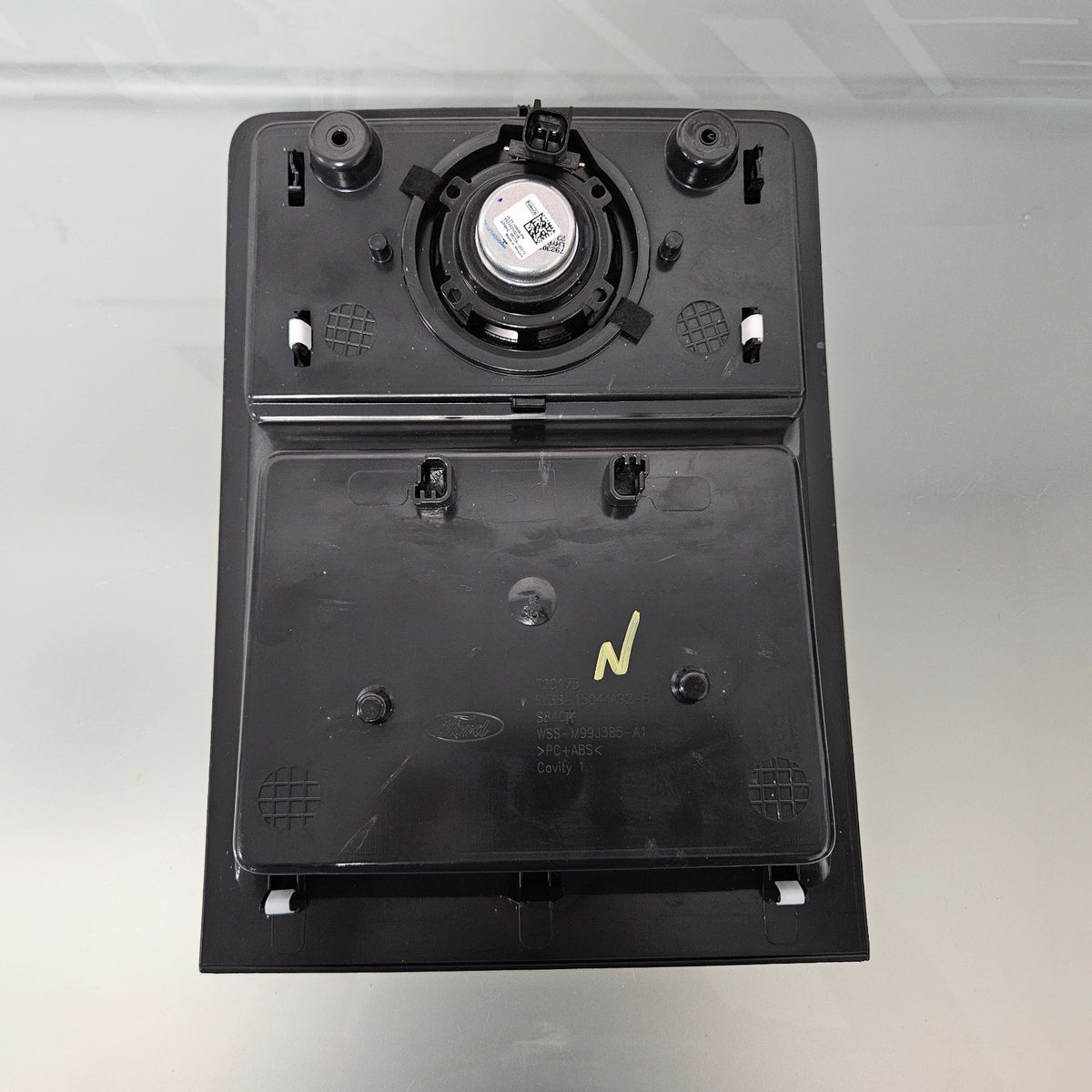 15 16 17 18 19 20 FORD F150 DASHBOARD TOP STORAGE TRAY SPEAKER COVER #38104