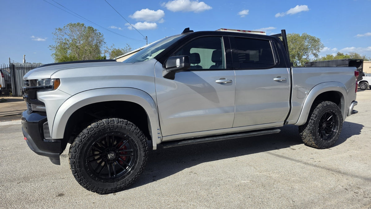 2019 Chevrolet Silverado 1500 LTZ CUSTOM BUILD0