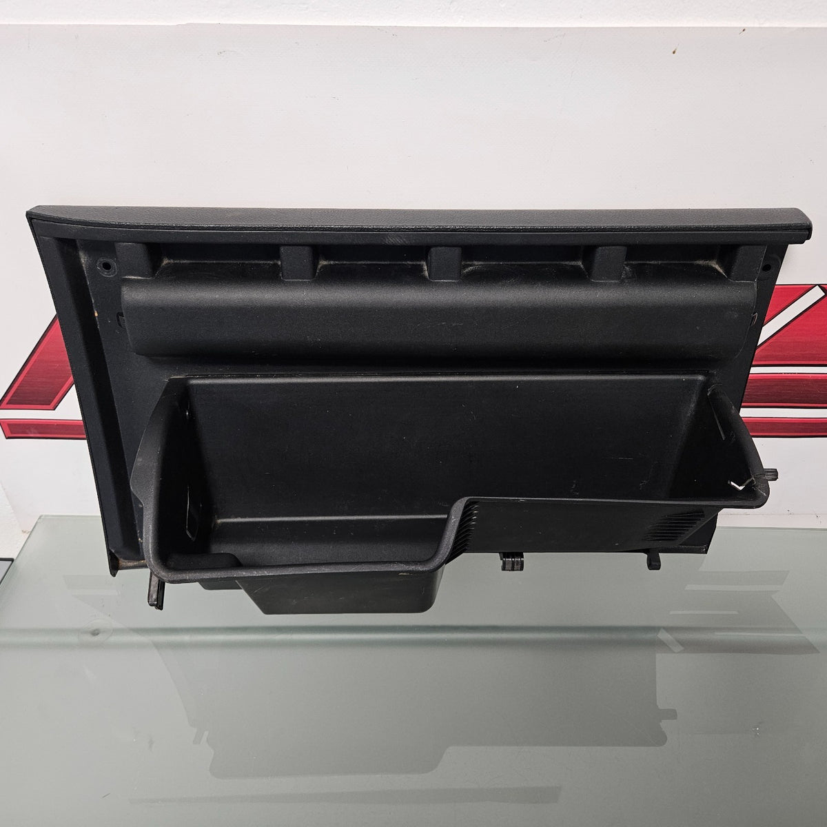 2017-2019 Ford F250 F350 Dashboard Glove Box Compartment KC3B-25060T10-BC #37873