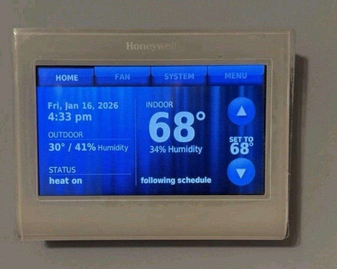 HONEYWELL Wi-Fi 9000 Wi-Fi 7-DAY PROGRAMMABLE COLOR TOUCHSCREEN THERMOSTAT #37390