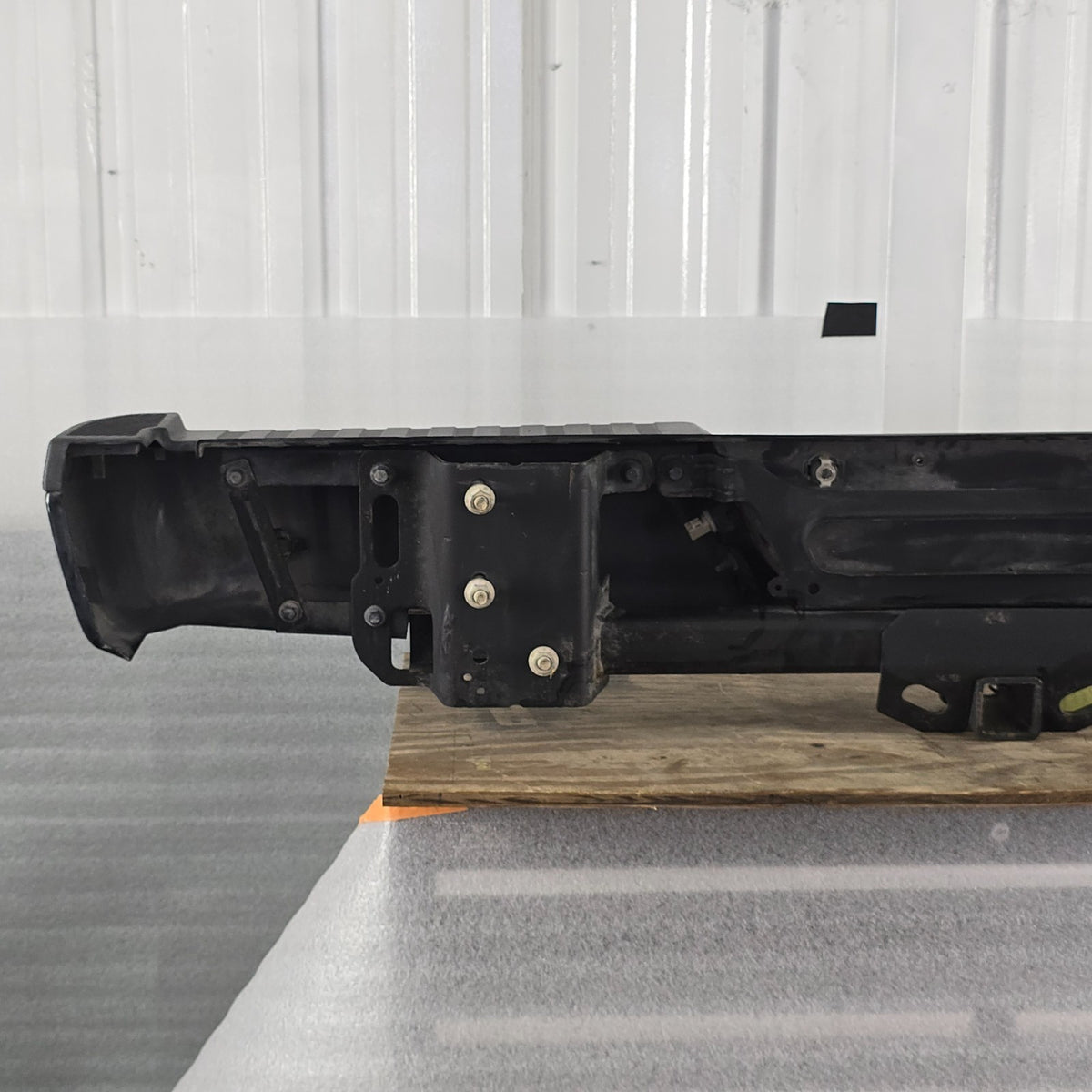 2015-2020 FORD F150 BLACK REAR BUMPER HITCH PARKING SENSORS 16 17 18 19 #462311