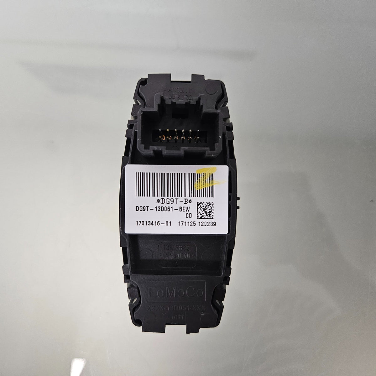 2015-2023 FORD MUSTANG HEADLIGHT CONTROL SWITCH BUTTON OEM, DG9T-13D061-BE #37813