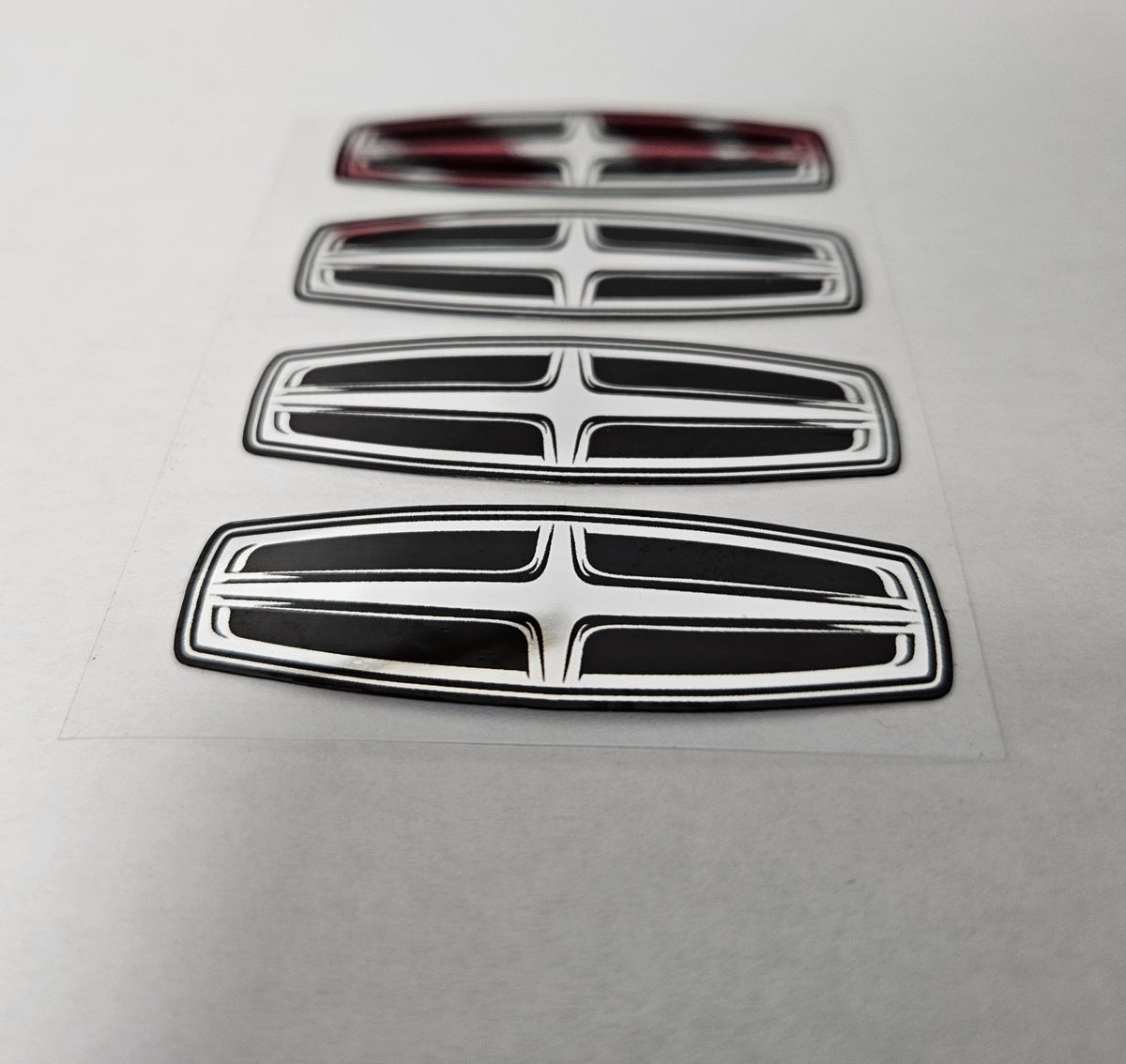 4) 2.3" LINCOLN CENTER CAP BLACK CHROME DECAL VINYL NAVIGATOR NATILUS AVIATOR3